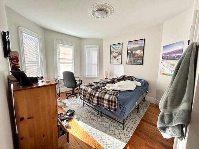 Foto del edificio - 74 Marine Rd