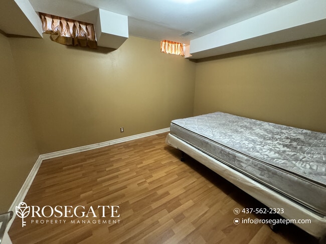 Building Photo - 1-Bedroom Basement Apartment with Internet Included – Mississauga