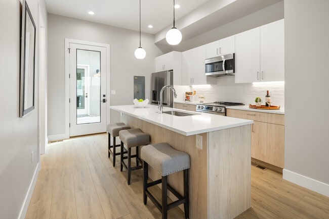 Photo - 2025 W 48th Ave Townhome