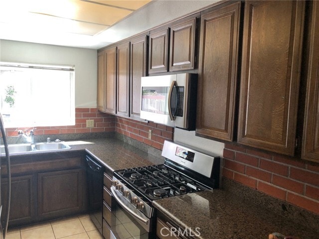 Building Photo - 4242 Stansbury Ave