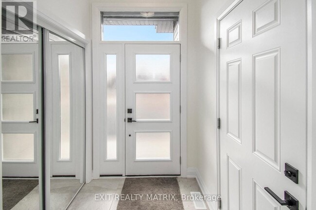 Building Photo - 2016 Berne St