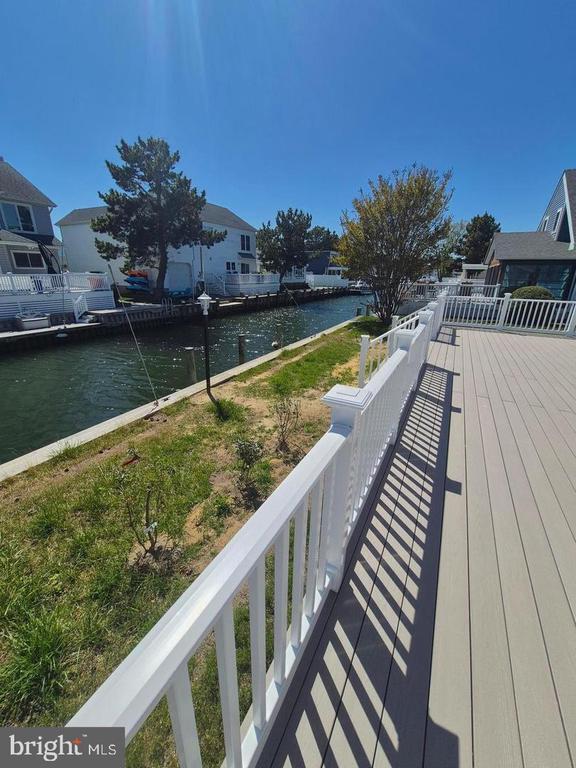 Foto del edificio - 157 Old Wharf Rd