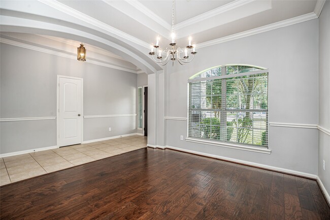 Building Photo - 2703 Domenico Ln