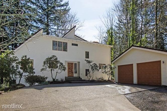 Primary Photo - 4615 W Burnside Rd