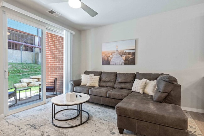 Foto del edificio - 601 Sand Pearl Ln