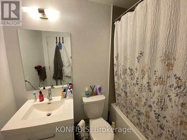 Photo du bâtiment - 403 Church St