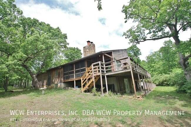 Building Photo - 5125 SE 10th St