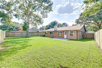 Building Photo - 21231 Park Rock Ln