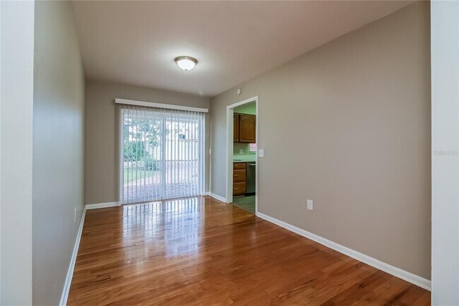 Foto del edificio - 804 Greenbriar Dr