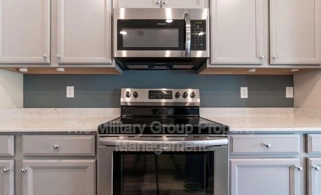 Building Photo - 9234 Gilmore Grove Way