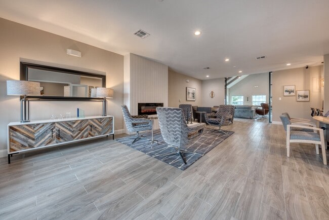 Braunfels Place apartments — community photo - Braunfels Place