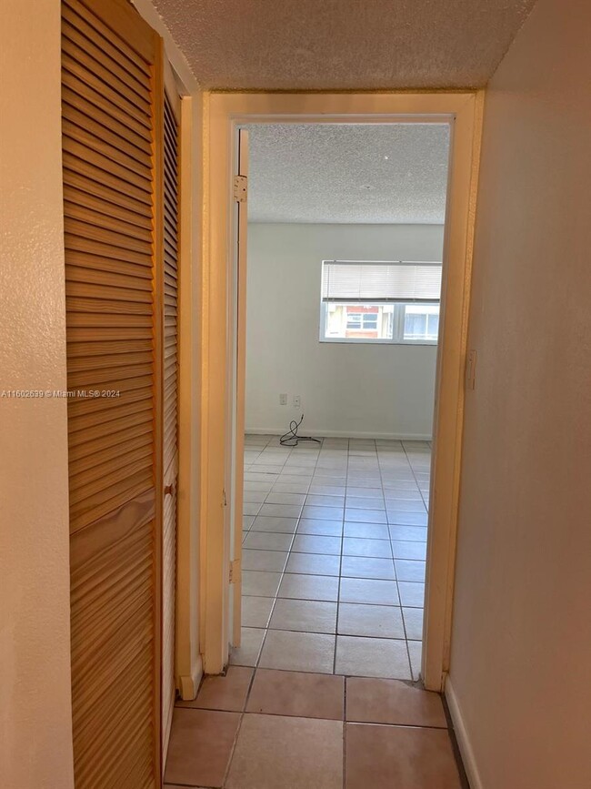 Building Photo - 3600 NW 21st St