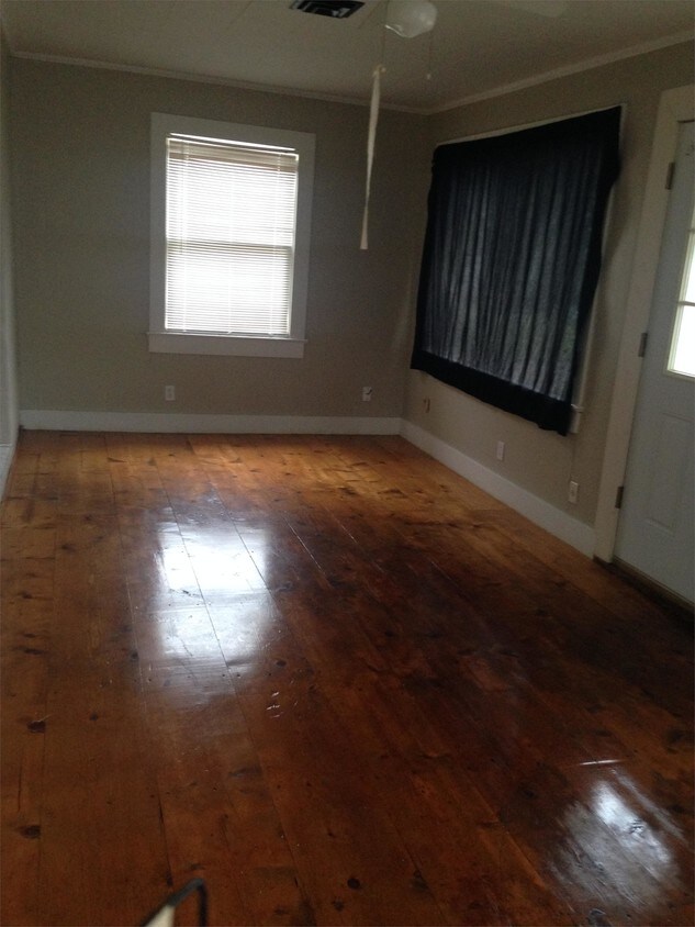 Foto principal - 405 W Lasalle St