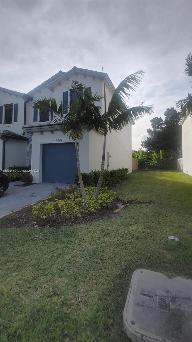 Building Photo - 28600 SW 134th Ct
