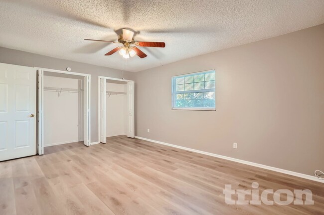 Building Photo - 2641 Gleneagles Dr