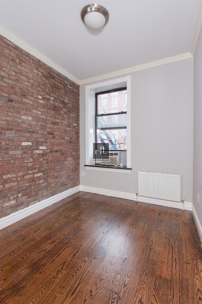 Building Photo - East 1st Street