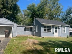 Building Photo - 1028 S Tonti Cir Building Photo - 1028 S Tonti Cir