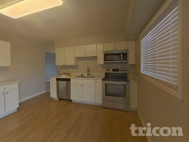 Foto del edificio - 2640 Cather Ave
