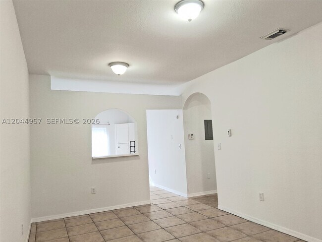 Foto del edificio - 6972 NW 179th St