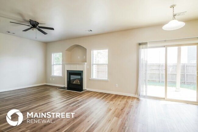 Foto del edificio - 6436 Cheshire Cove Dr