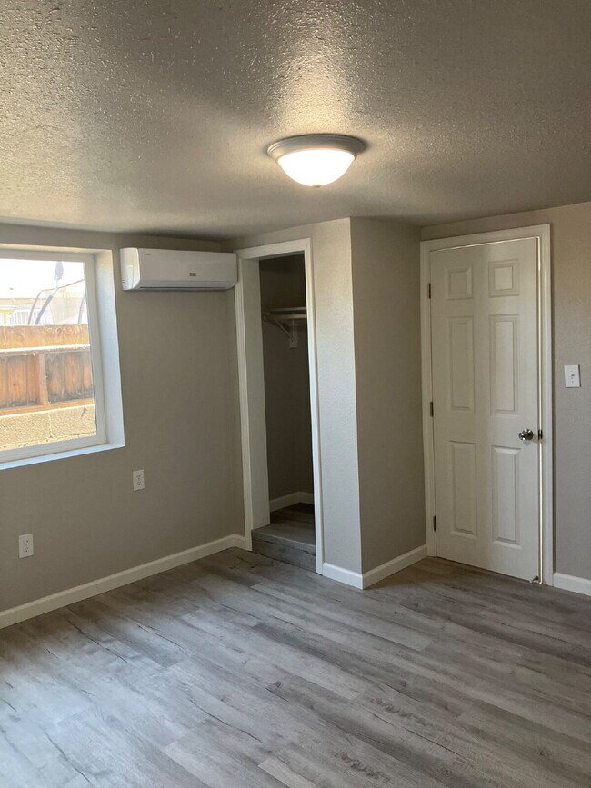 Foto del edificio - Now Leasing – Fully Renovated 1 Bed / 1 Ba...