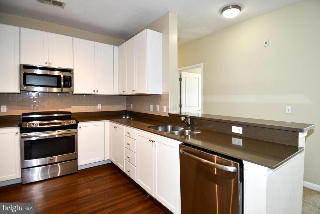 Foto principal - 2105 N Glebe Rd