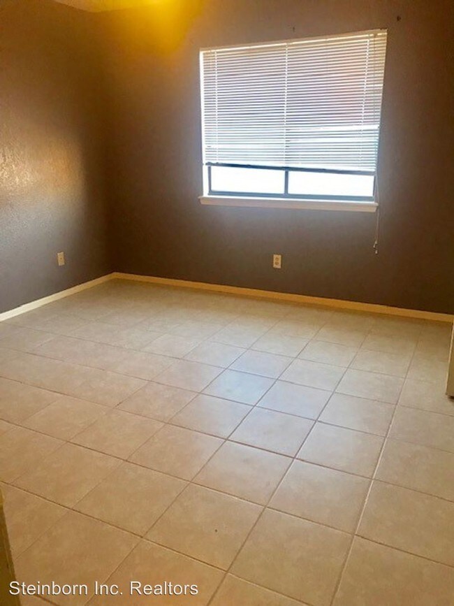 Foto del edificio - 2 br, 1 bath House - 2000 Stanford