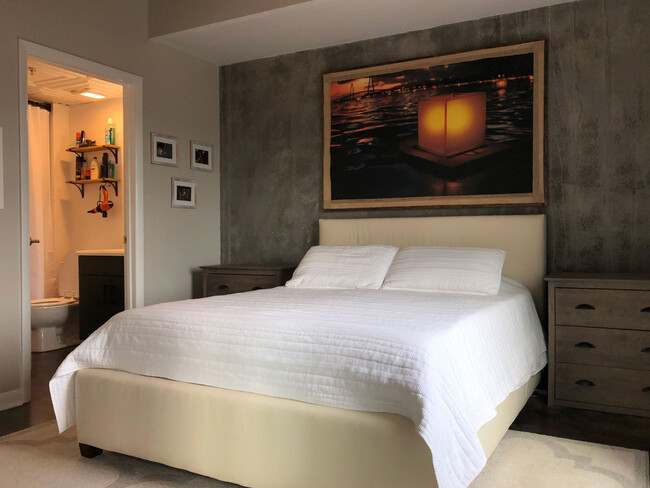 Bedroom 1 (Master) - 1 Cool Blow St