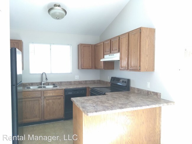 Building Photo - 10201 W Highland Ave