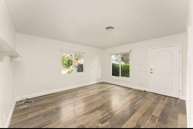 Building Photo - 2425 Edison Ave