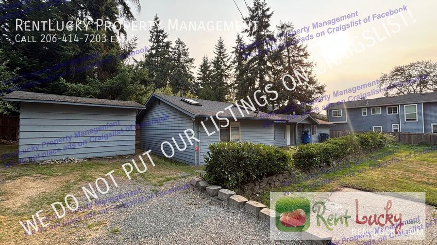 Foto principal - 4540 43rd St NE