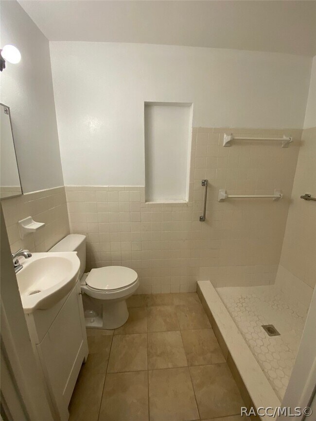 Foto del edificio - 9009 S Zanmar Dr