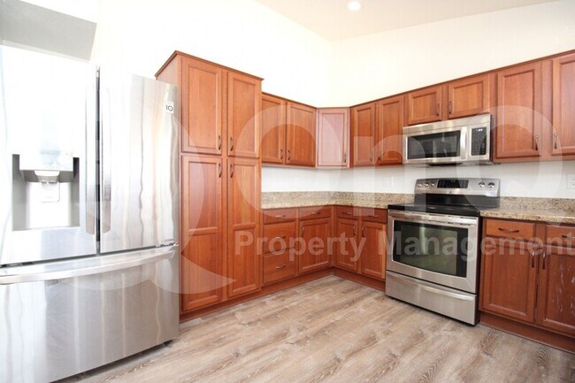 Foto del edificio - 2719 E Hope St