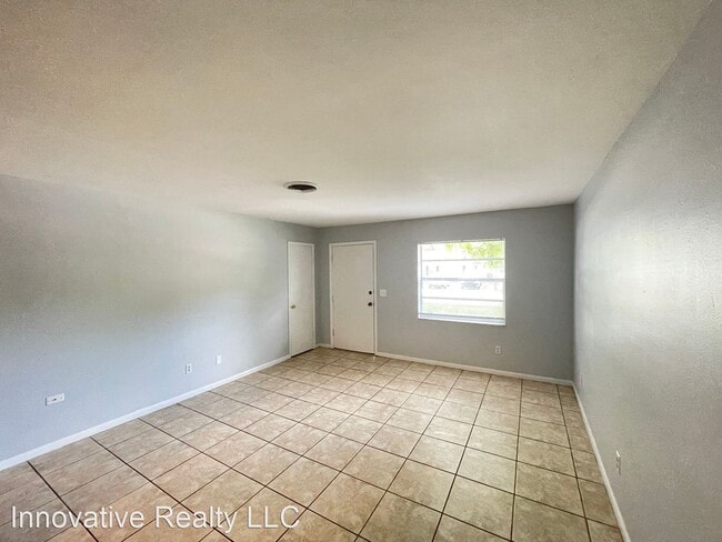 Building Photo - 2 br, 1 bath House - 4620 Dimbath Drive