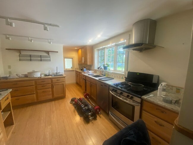 Photo - 2 Quechee Rd Apartment