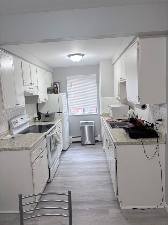 Foto del edificio - 21426 Beaconsfield St