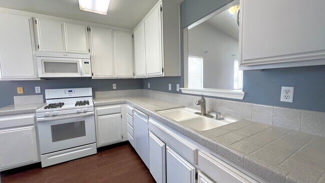 Foto del edificio - 3105 Silver Spur Way