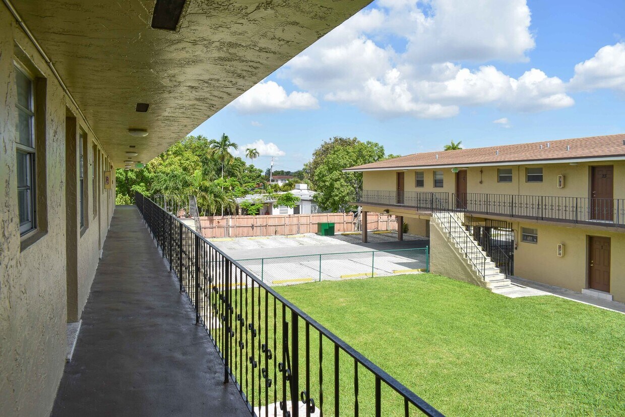 Primary Photo - AVAILABLE NOW: For Rent - 1/1 Apartment fo...