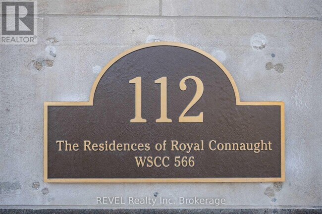 Photo du bâtiment - 112 King St E