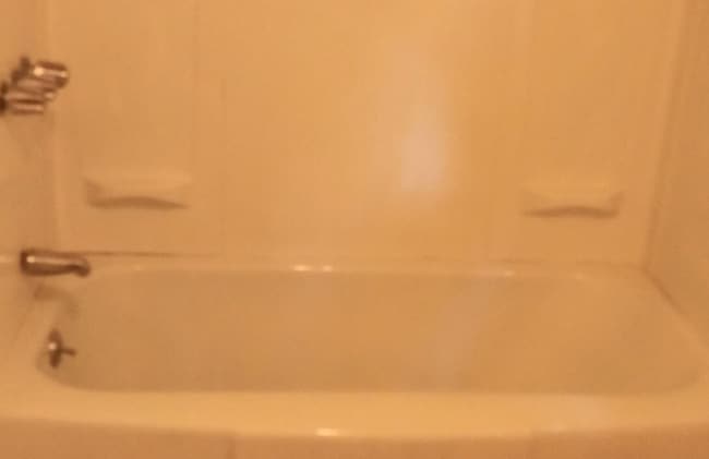 bath tub - 43 Wawayanda Ave