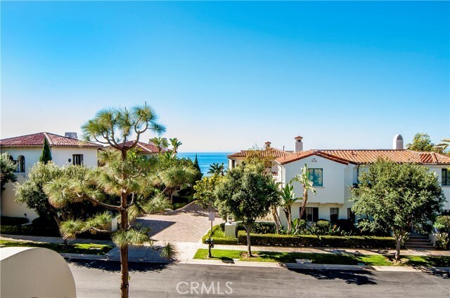 Foto del edificio - 142 Sidney Bay Dr