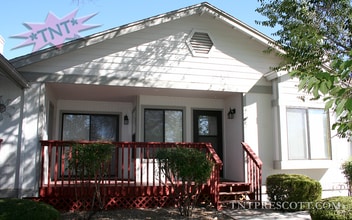 Building Photo - 3120 Tablelands Ct