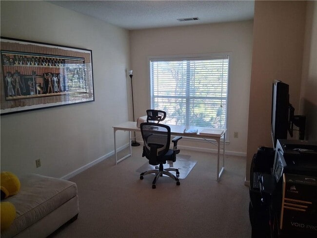 Building Photo - 4333 Dunwoody Park