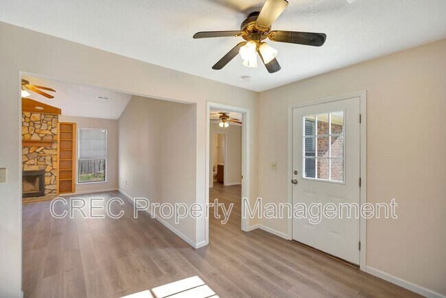 Foto del edificio - 1005 Tj Ln