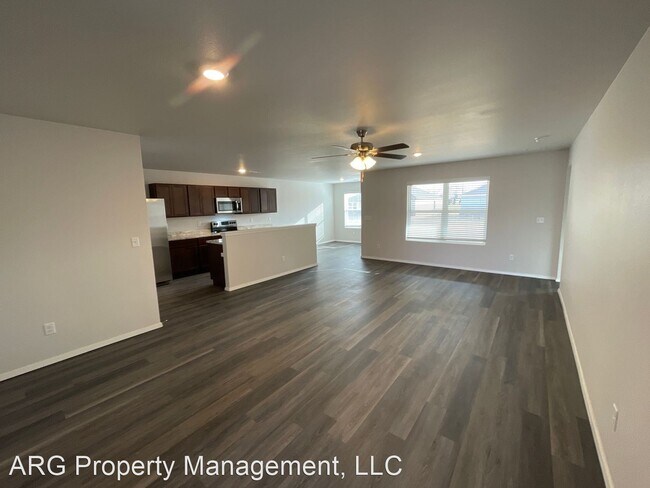 Foto del edificio - 3 br, 2 bath House - 3208 E Jacob Lane