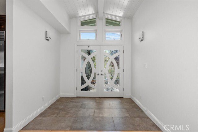 Foto del edificio - 321 Vía San Sebastian