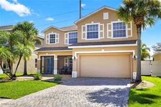 Building Photo - 8250 Silver Birch Way