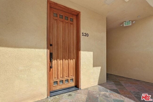 Foto del edificio - 5303 Satsuma Ave