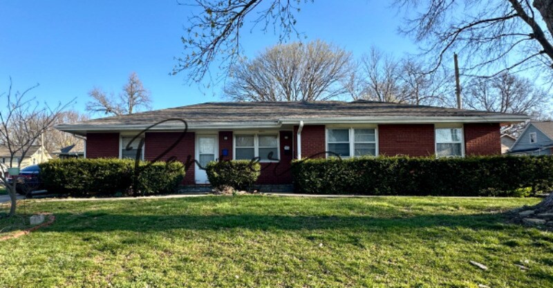Foto principal - 10716 E 19th St S