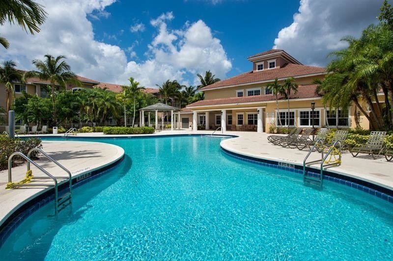Photo - 6482 Emerald Dunes Dr (Royal Palm Beach, FL)